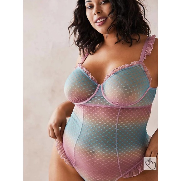 Torrid HEART MESH RUFFLE BODYSUIT Size 4X NWT - Picture 4 of 6